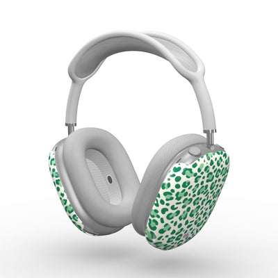Coque AirPods Max motif léopard vert, vue trois quarts