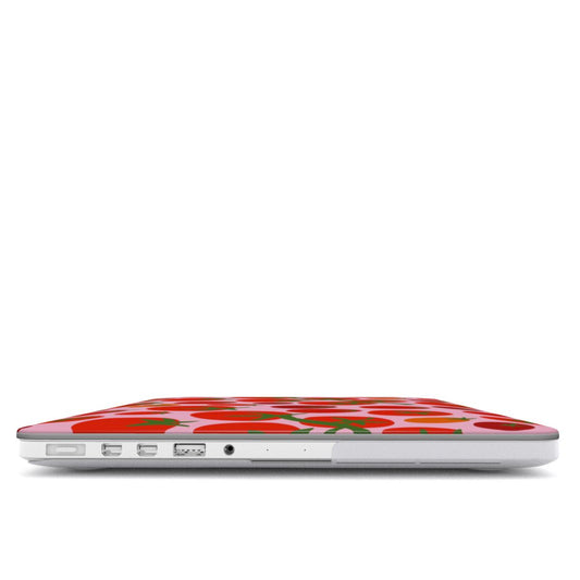 Coque MacBook motif tomate rose, vue de profil montrant l'épaisseur avec la coque et les ports dégagés