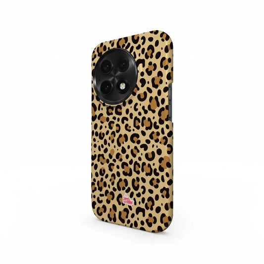 Coque antichoc OnePlus léopard brun, vue trois quarts