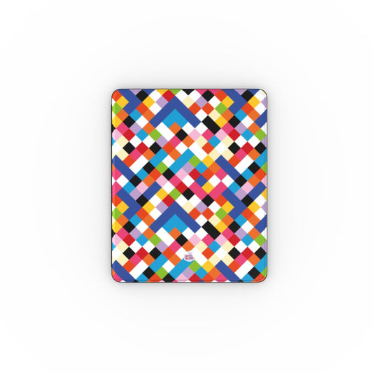 Coque iPad motif arlequin multicolore, vue de face