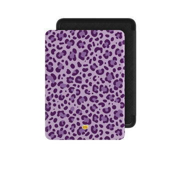 Coque Kindle motif léopard mauve, vue de face