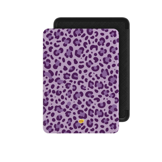 Coque Kindle motif léopard mauve, vue de face