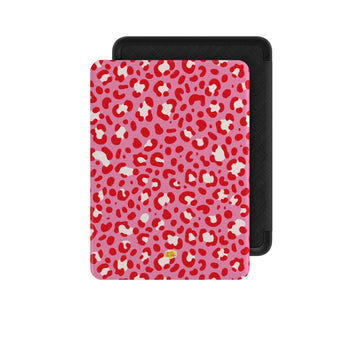 Coque Kindle motif léopard rose, vue de face